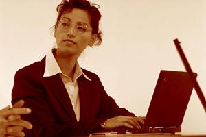 入出力業務はシステムにお任せしよう