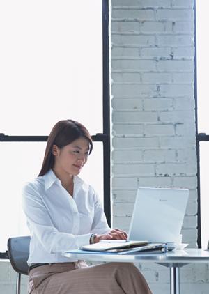 おしゃれなデザインの名刺を作成する